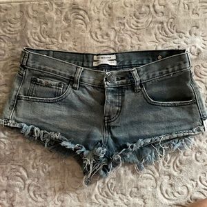 One Teaspoon dark faded grey No 2’s size 25